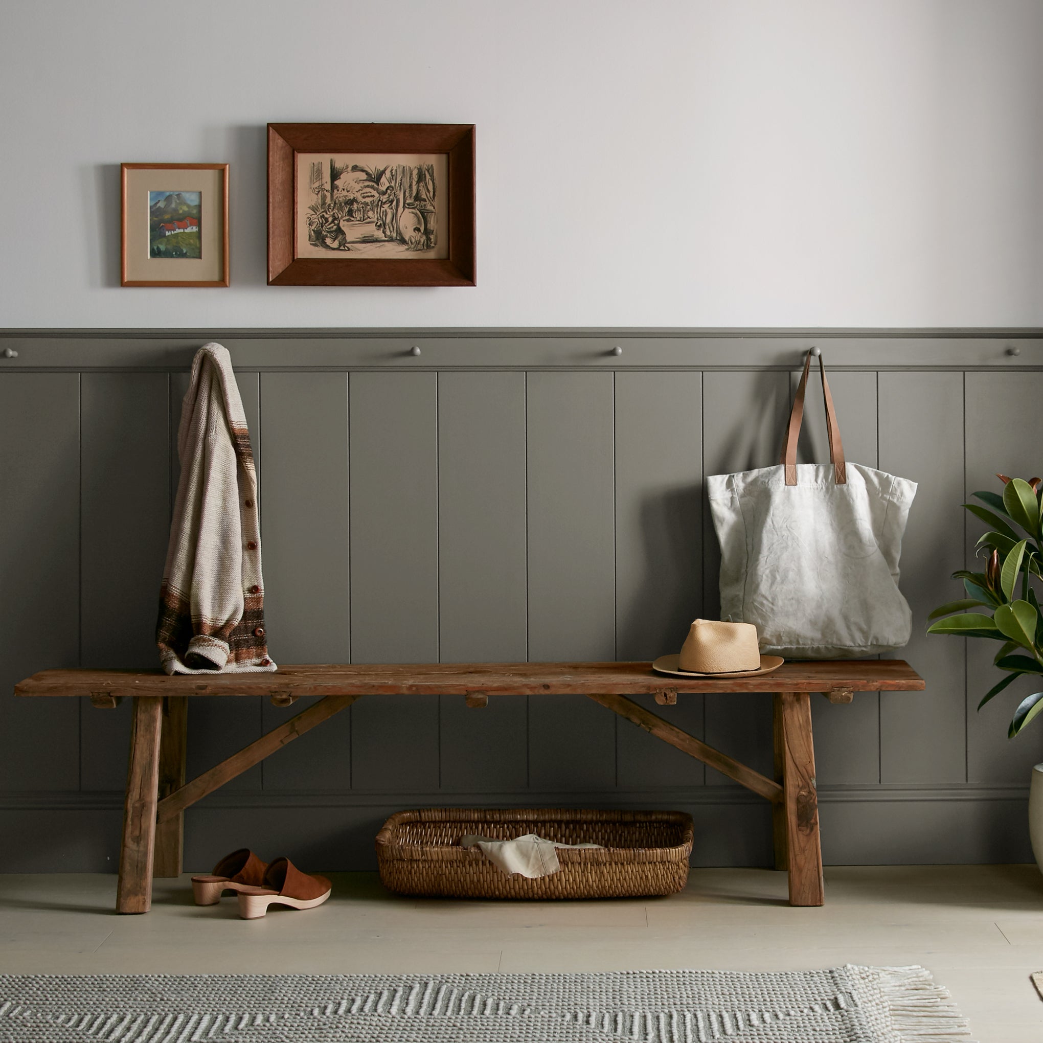2693620-Magnolia-Mountain-House_KILZ_Interior_Entryway_2040x2040_Trailhead
